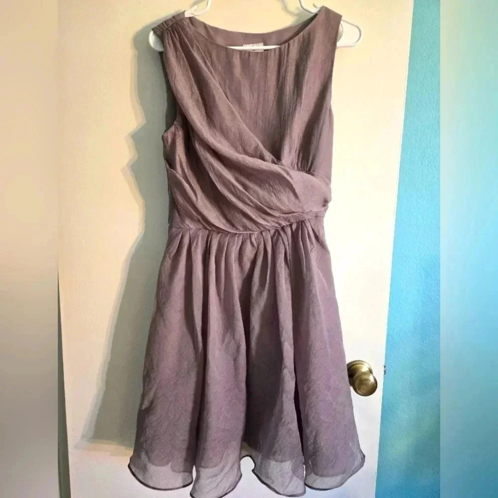 Suzi Chin for Maggy Boutique Grey Dress Size 6